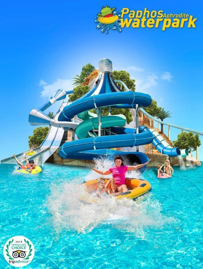 Natasha'S Apartments Paphos ภายนอก รูปภาพ